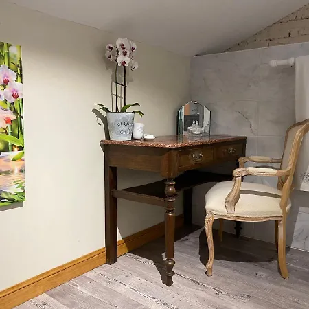 ゲストハウス L'ecrin De