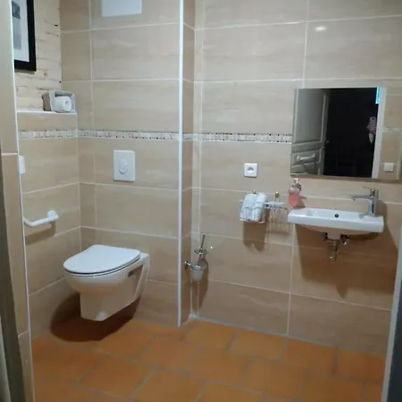 L'ecrin De ゲストハウス 4*