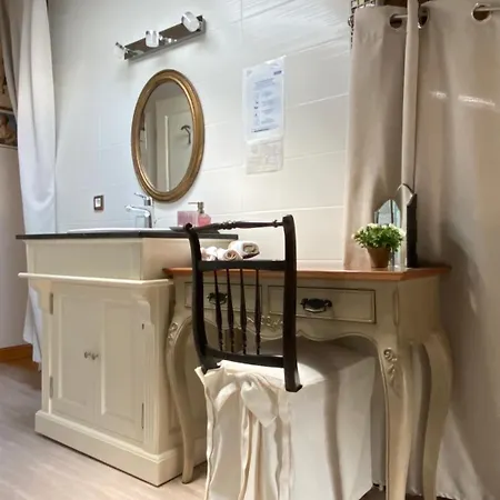 ゲストハウス L'ecrin De 4*