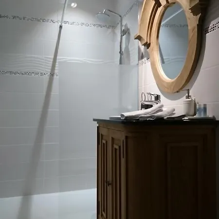 ゲストハウス L'ecrin De 4*