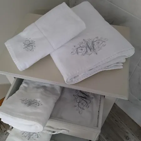 L'ecrin De ゲストハウス Launac